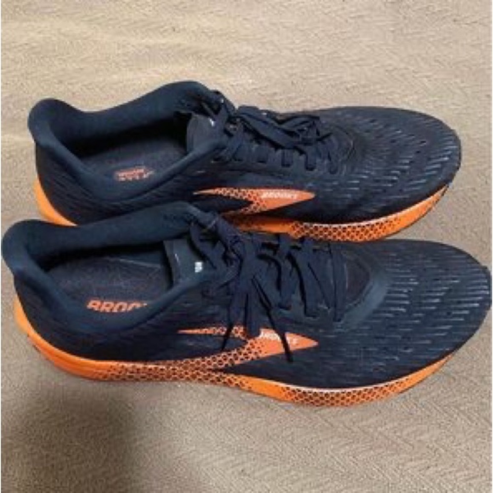 Brooks Hyperion Tempo